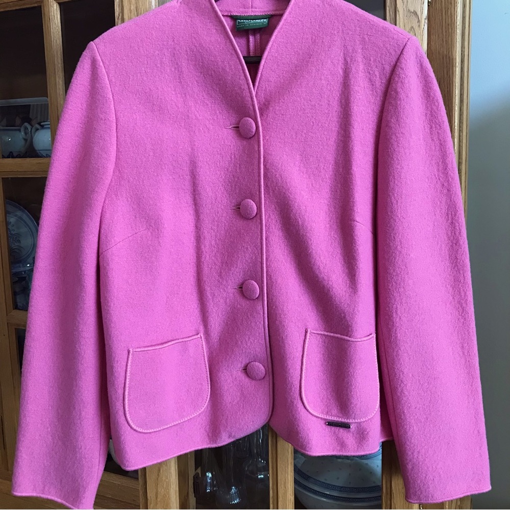 Geiger Collections pink wool blazer/jacket